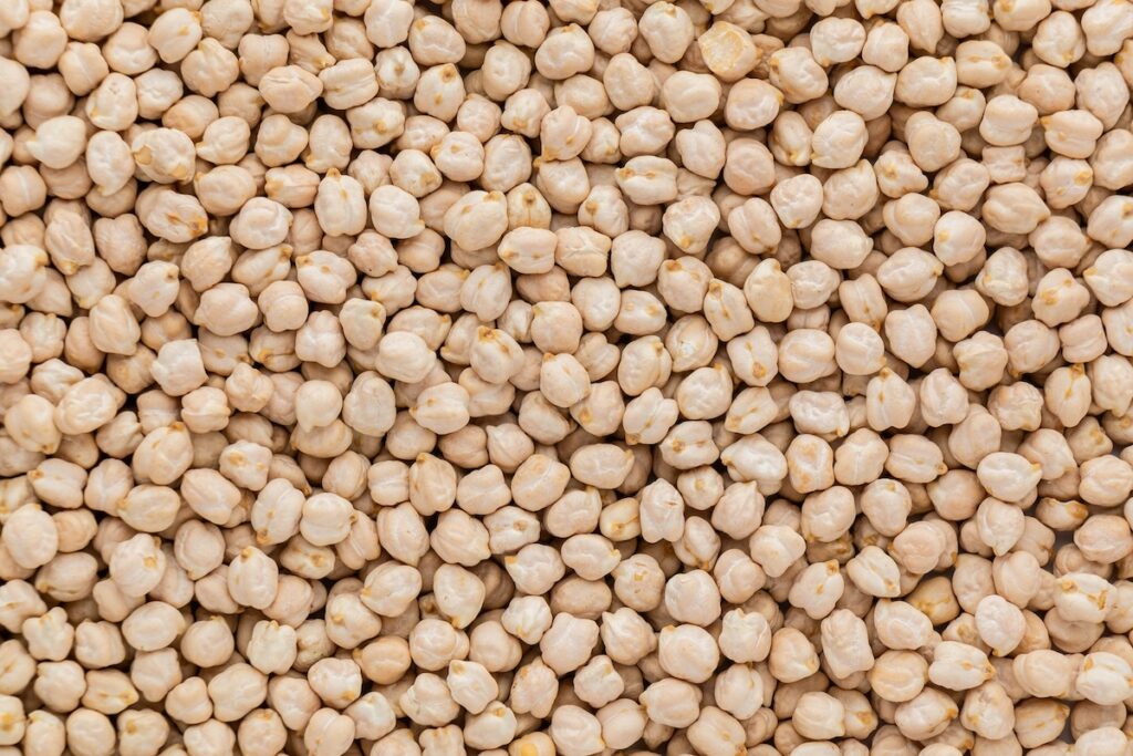 Chickpeas are the main ingredient used to make hummus