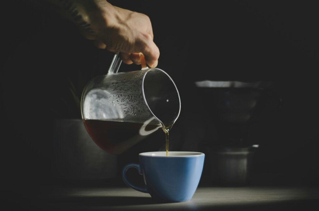 Pour your morning black coffee after you complete your intermittent fast
