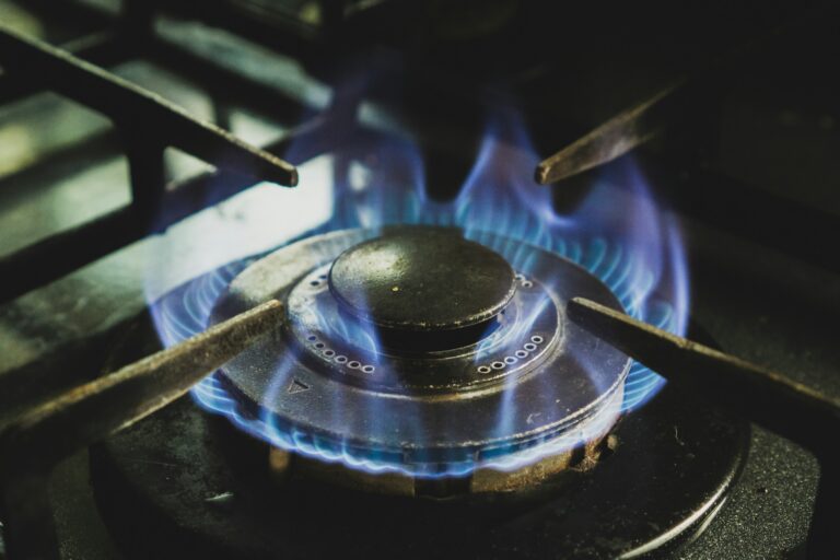leaving the stove on can lead to a dangerous smell in the house