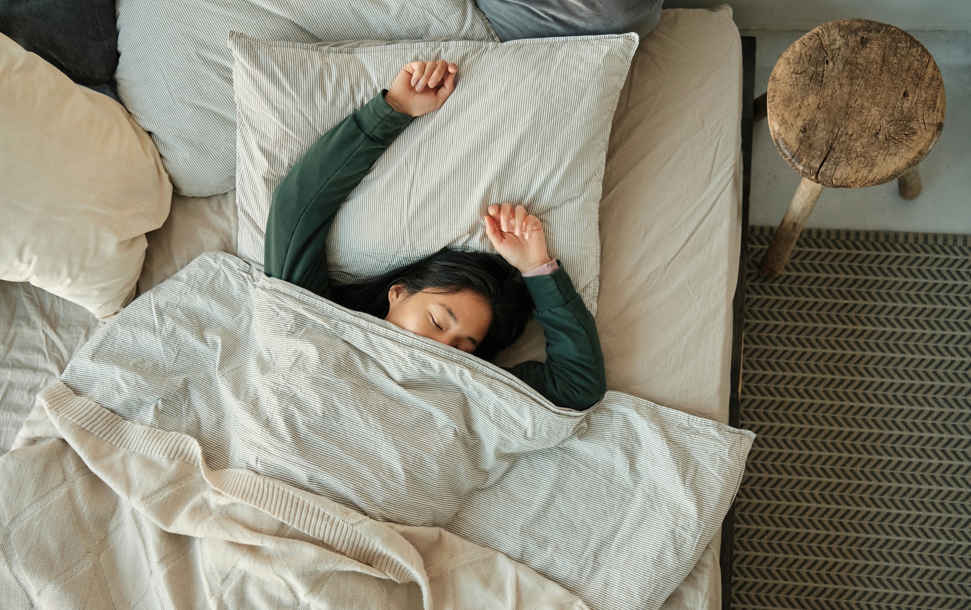 some ask why do I wake up groggy after 8 hours of sleep and it often has to do with sleep quality rather than quantity